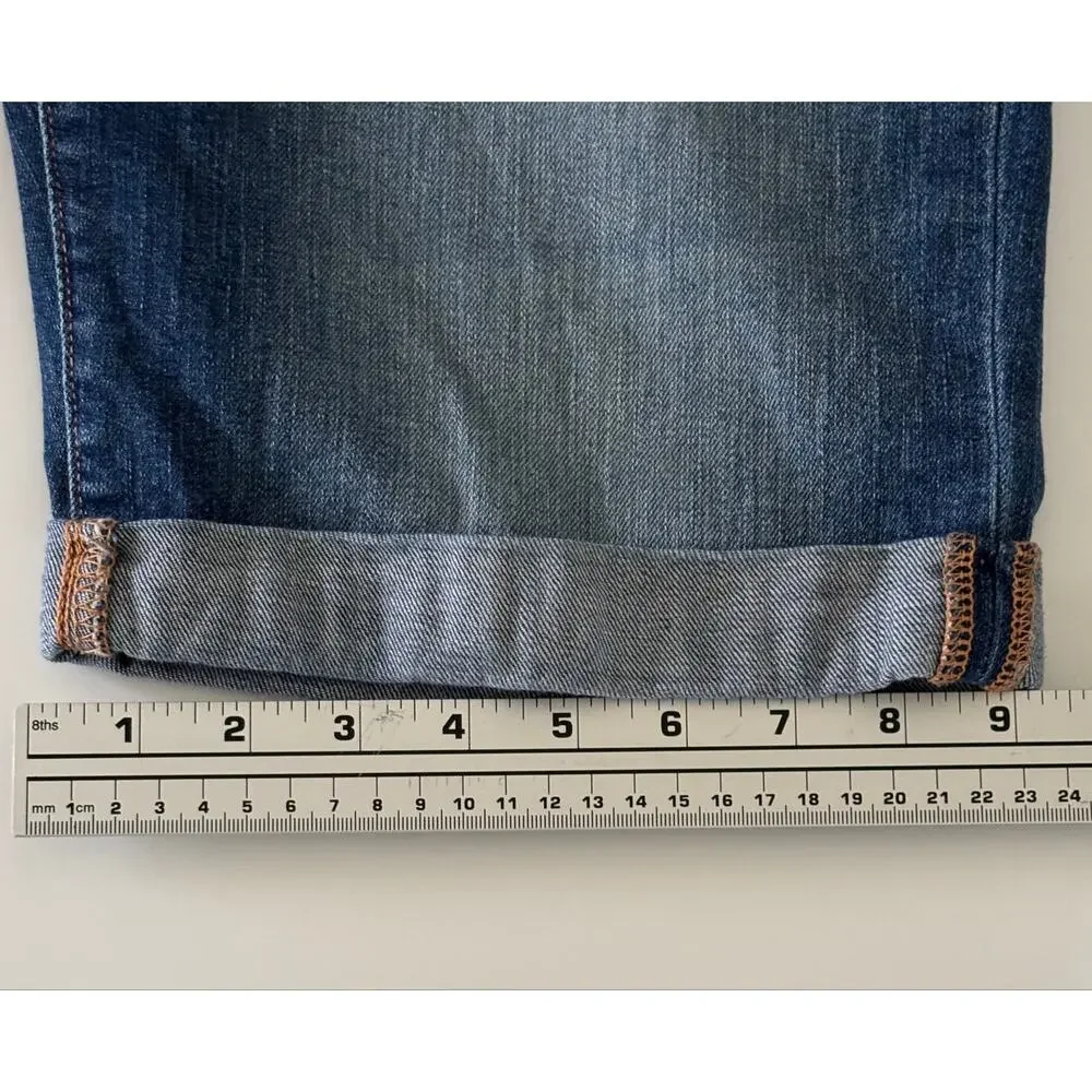 Levi’s Denim Bermuda Stretch Shorts Womens 10 Medium Wash Cuffed Mid Rise
